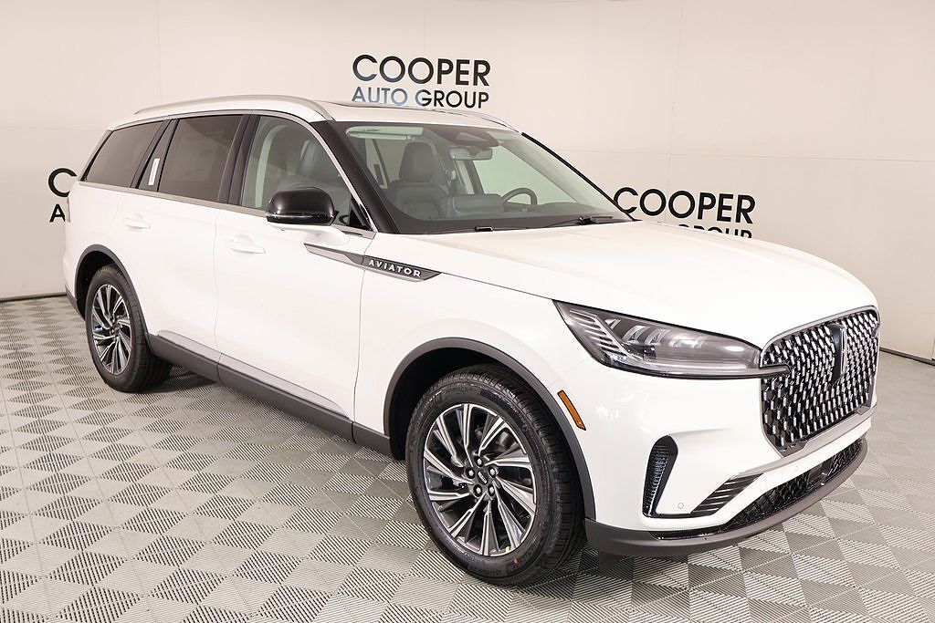 2026 LINCOLN Aviator