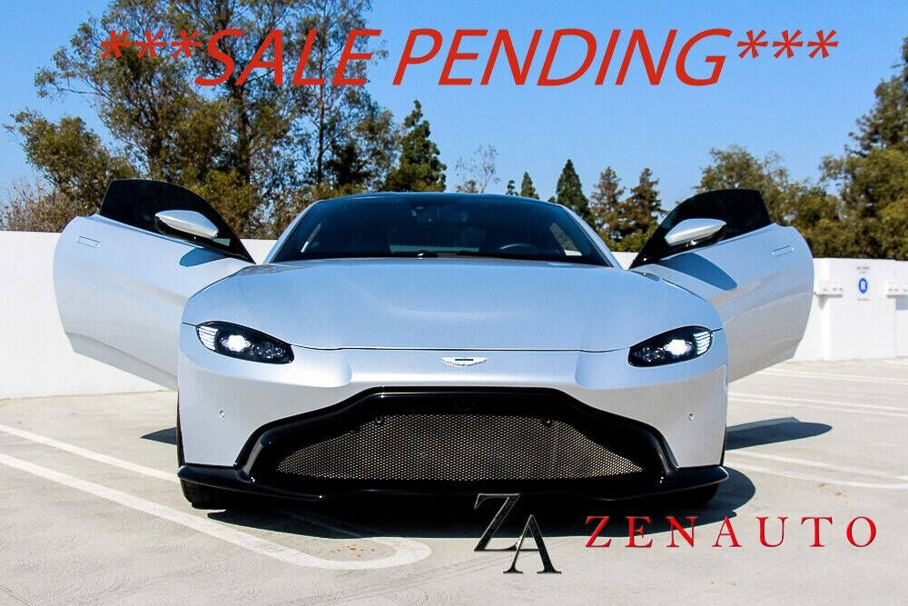2019 ASTON MARTIN V8 Vantage