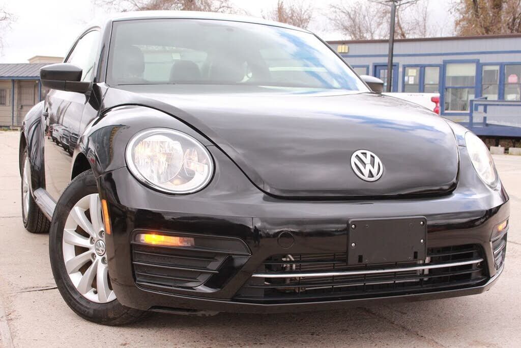 2017 VOLKSWAGEN Beetle