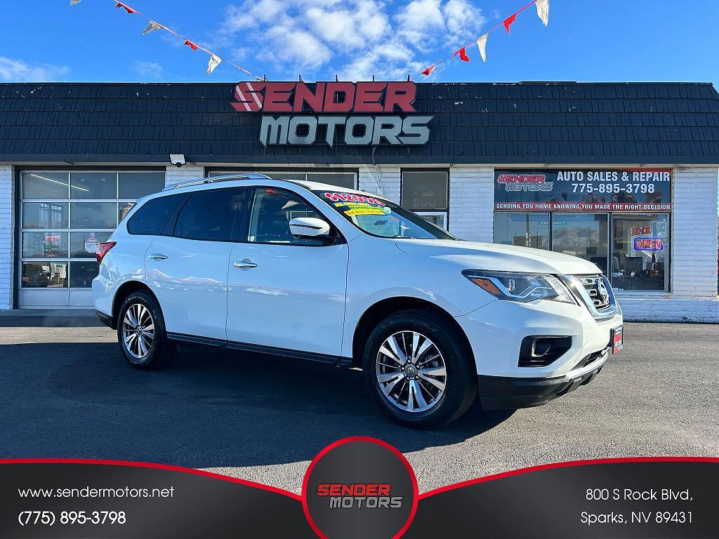 2020 NISSAN Pathfinder