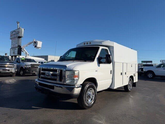 Ford E-350