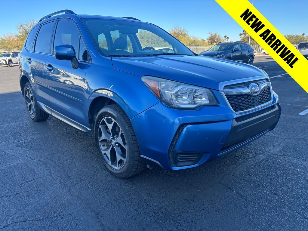 2015 SUBARU Forester