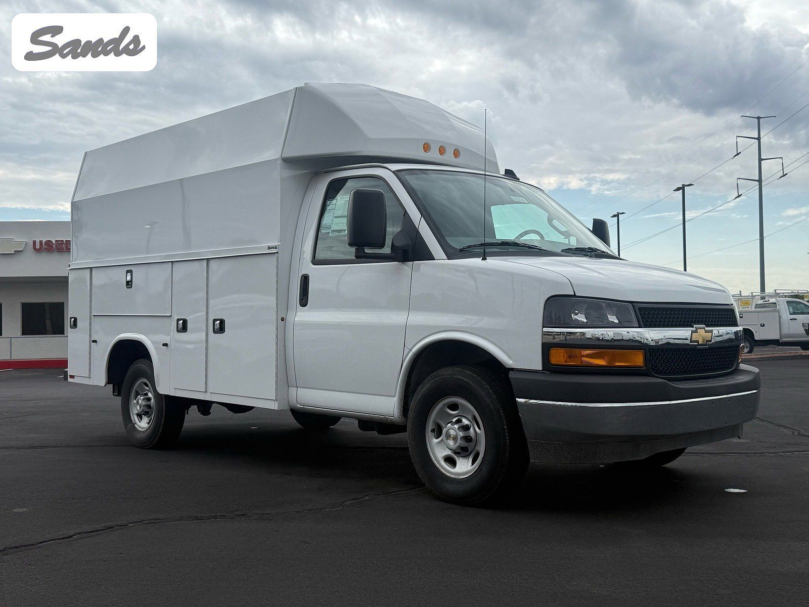 2025 CHEVROLET Express