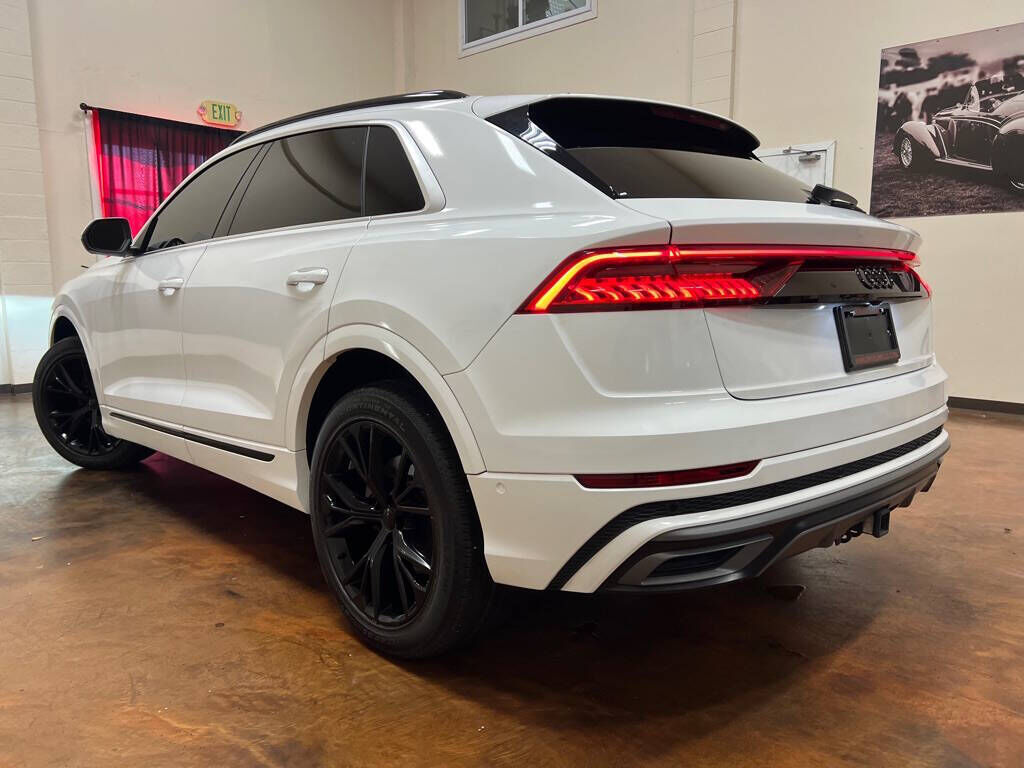 2021 Audi Q8