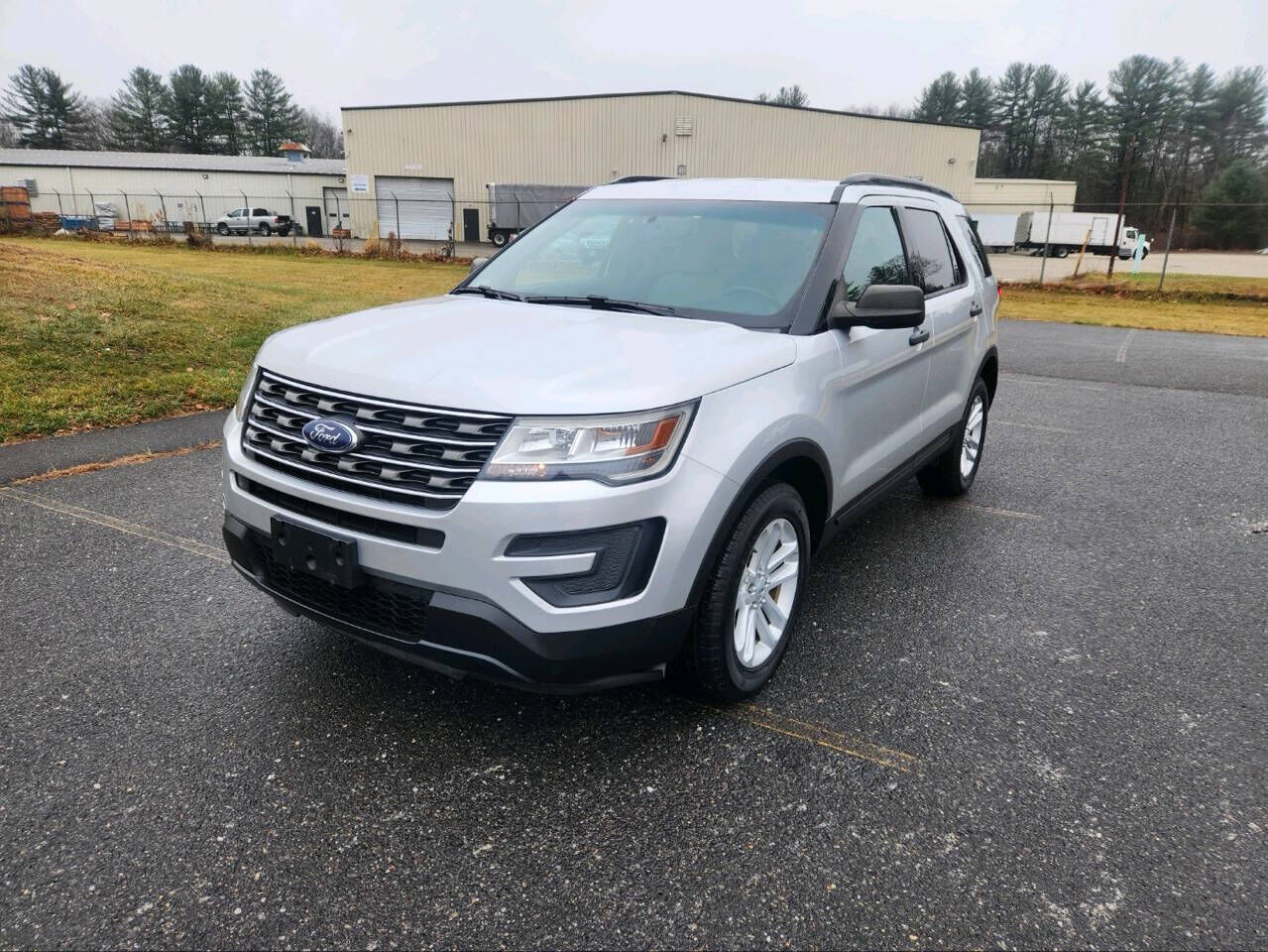 2017 FORD Explorer