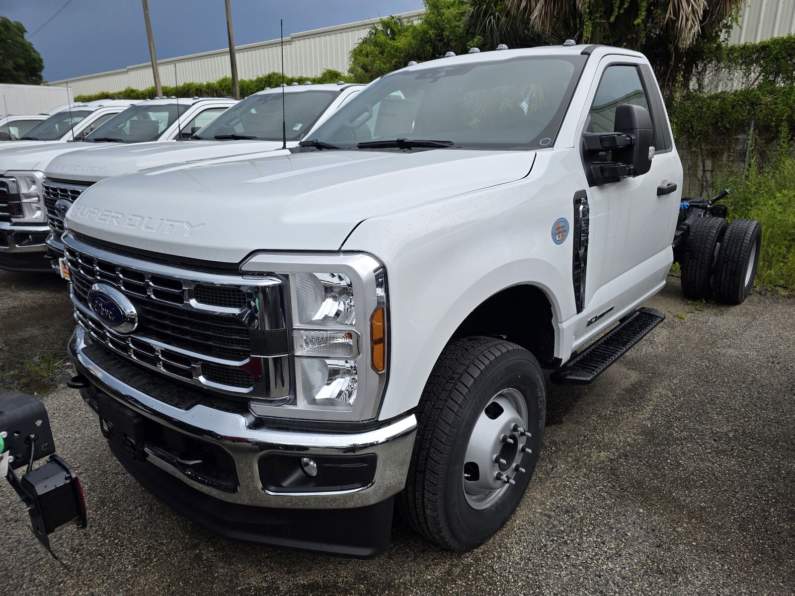 2025 FORD F-350