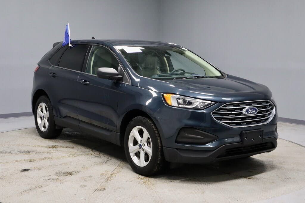 2022 FORD Edge