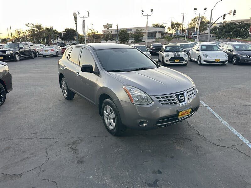 2010 NISSAN Rogue