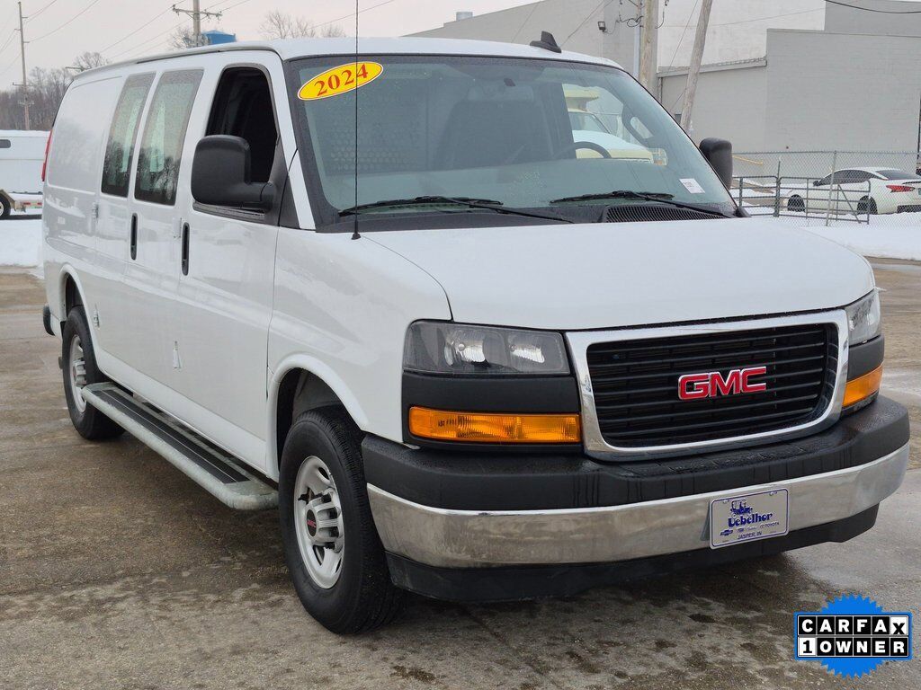 2024 GMC Savana