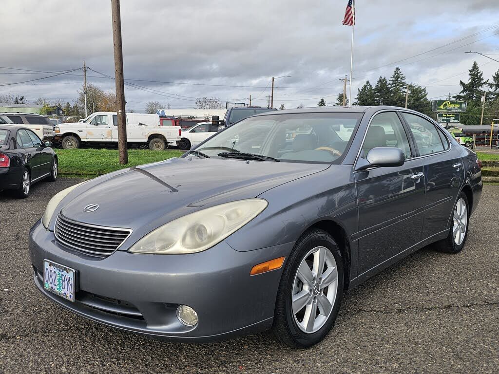 Lexus ES