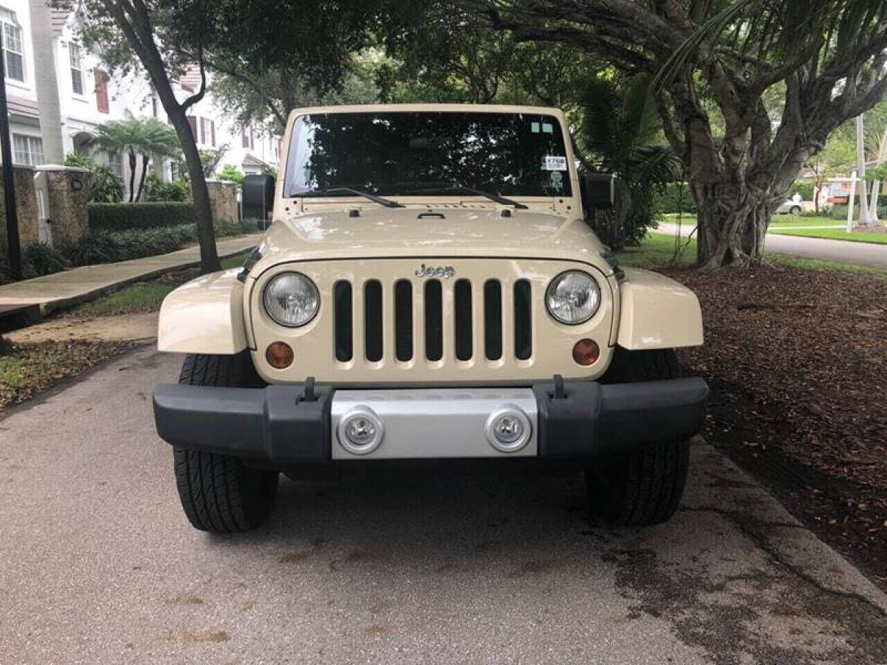 2011 JEEP Wrangler