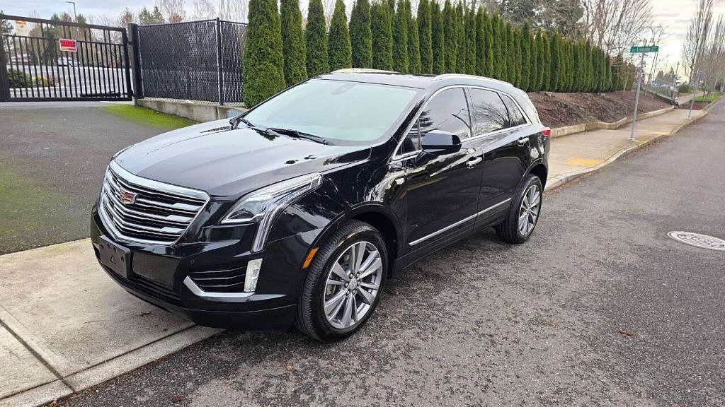 2017 CADILLAC XT5