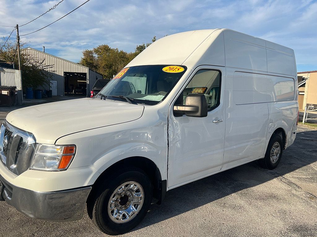 2015 NISSAN NV