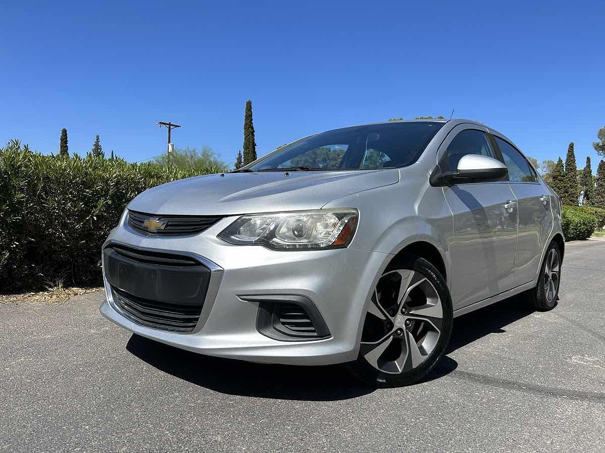2017 CHEVROLET Sonic