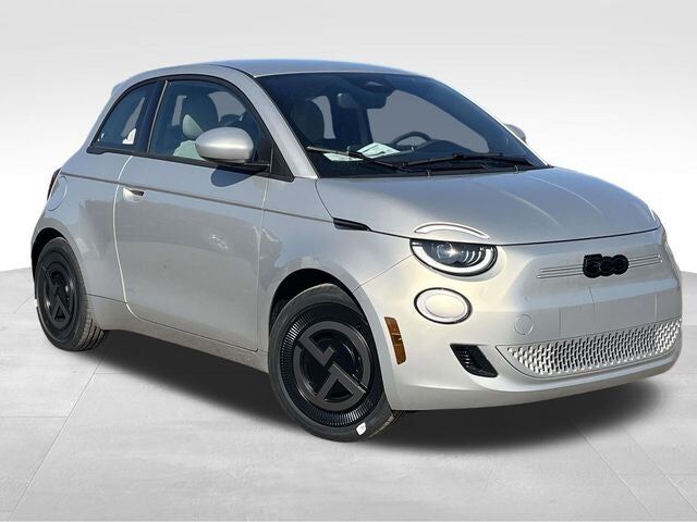 2025 FIAT 500e