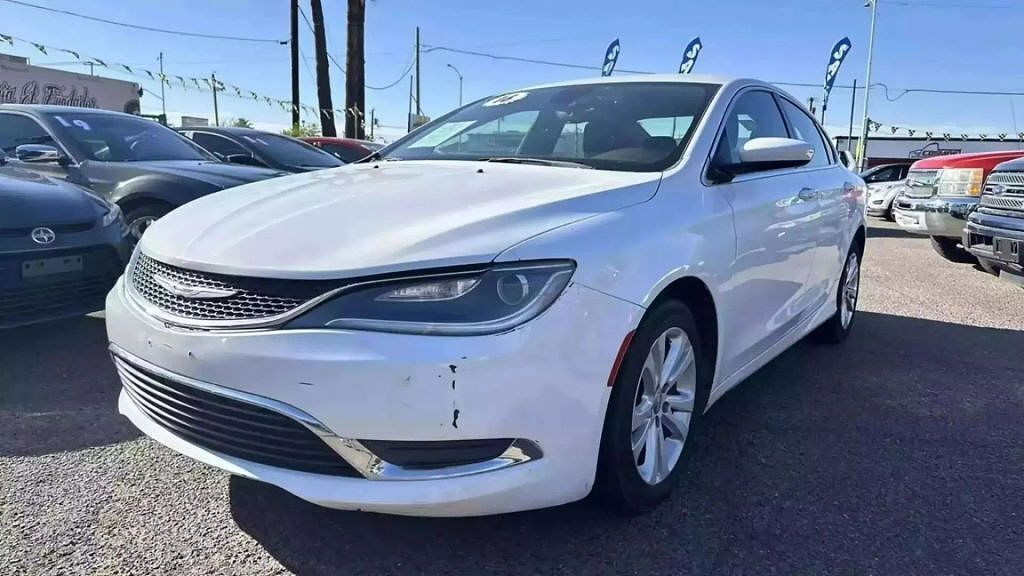 2016 CHRYSLER 200