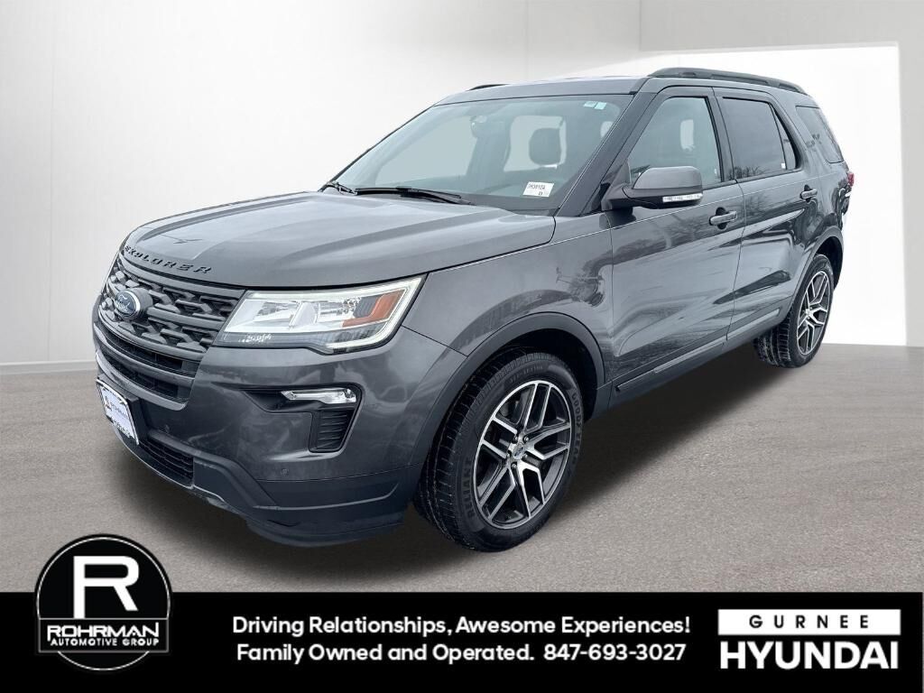 2018 FORD Explorer