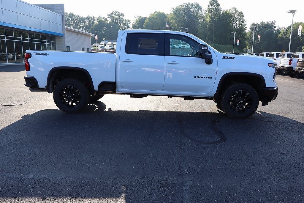 2025 CHEVROLET Silverado HD