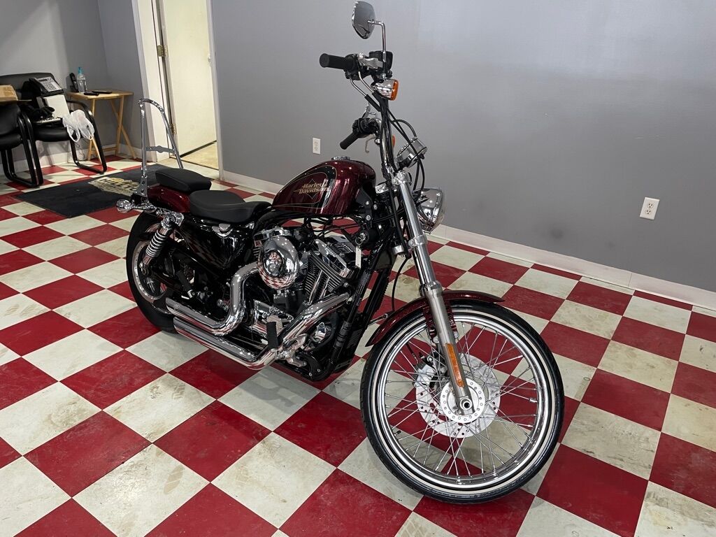 2012 HARLEY DAVIDSON Seventy-Two