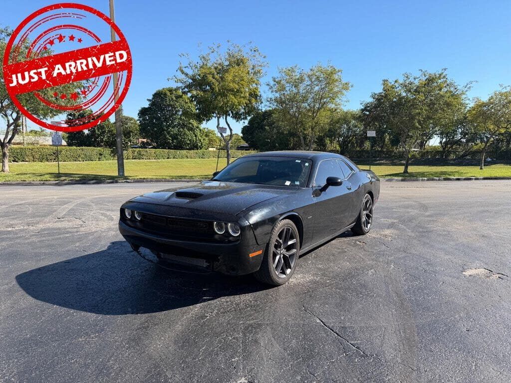 2019 DODGE Challenger