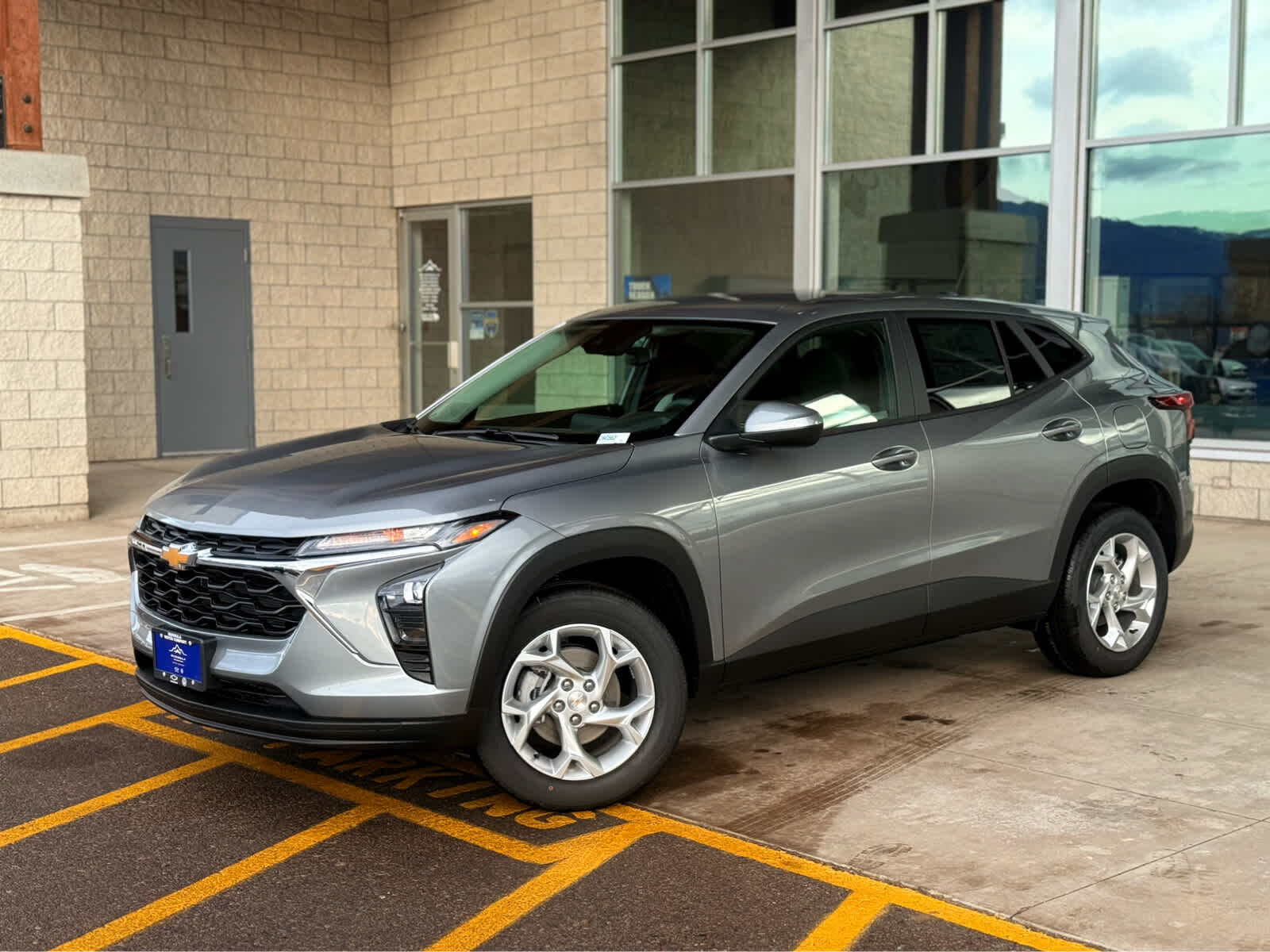 2026 CHEVROLET Trax