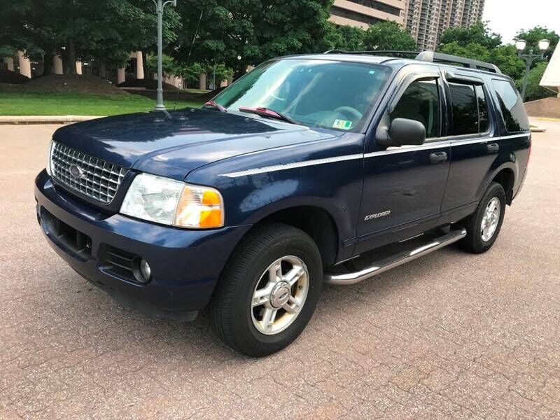 2005 FORD Explorer