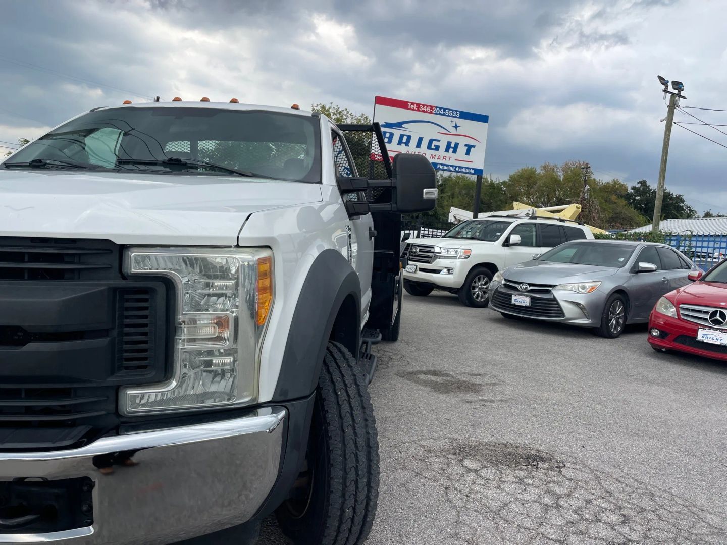 2017 FORD F-550