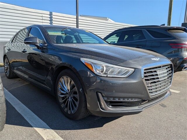 2017 GENESIS G90