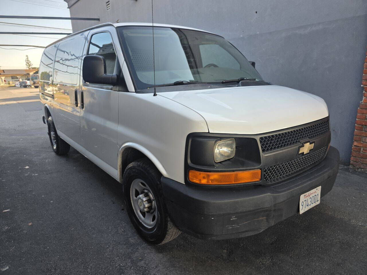 2011 CHEVROLET Express