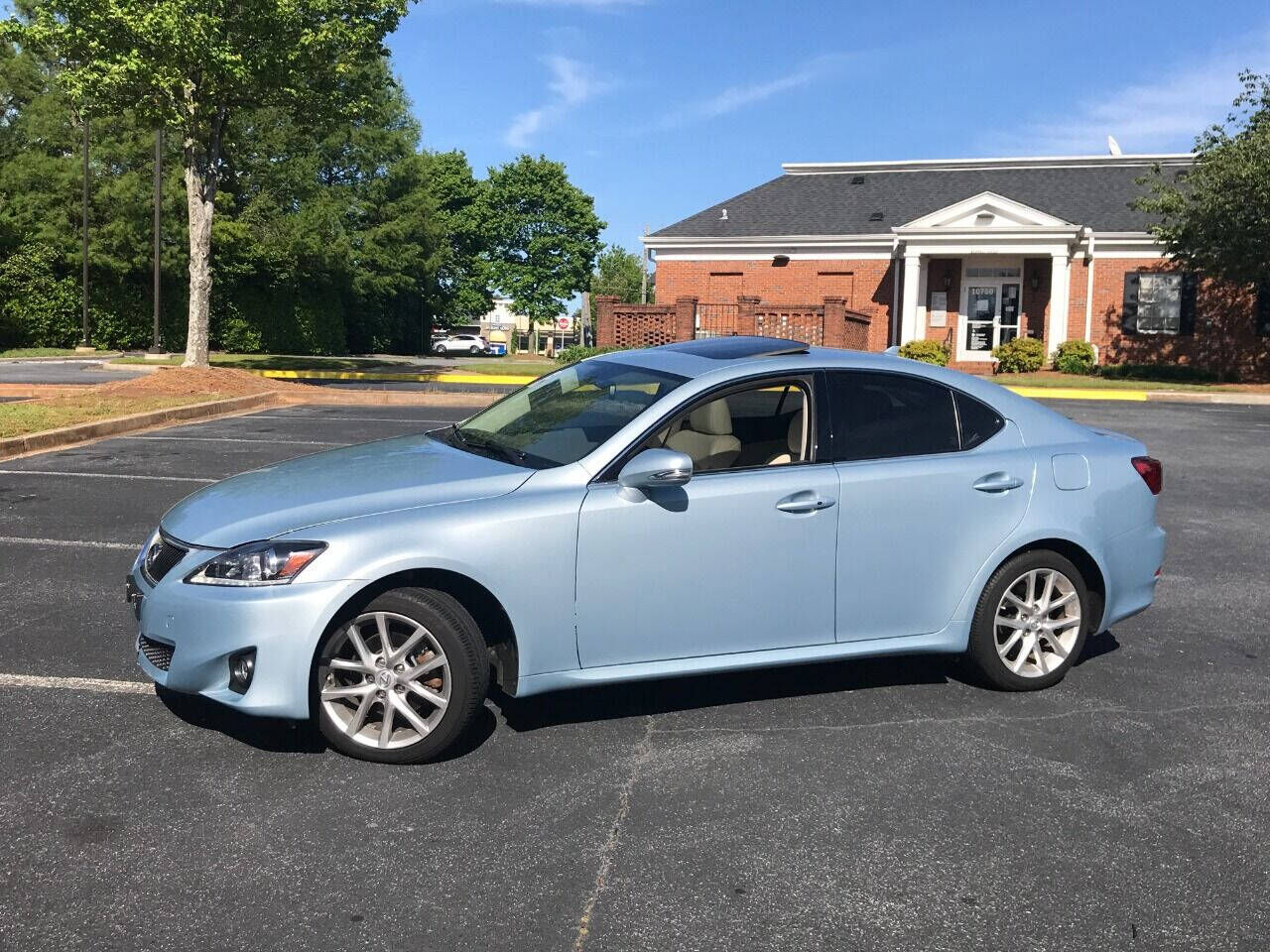 2012 LEXUS IS
