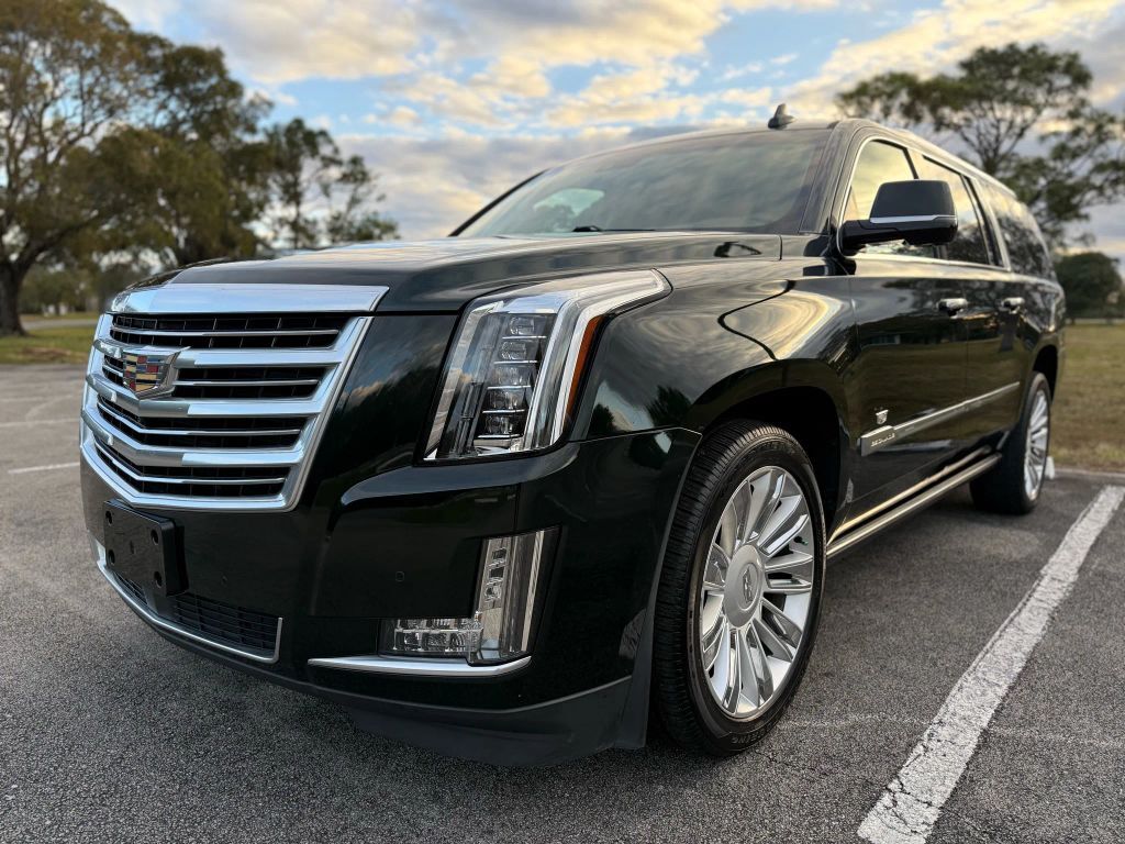 2016 CADILLAC Escalade