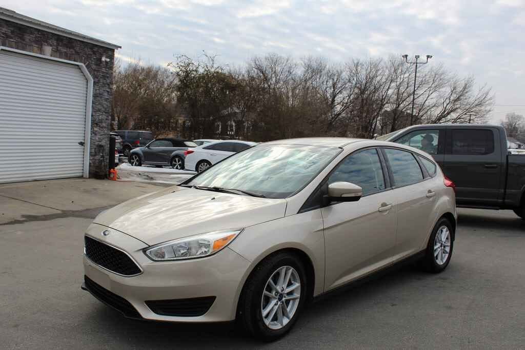 2017 FORD Focus