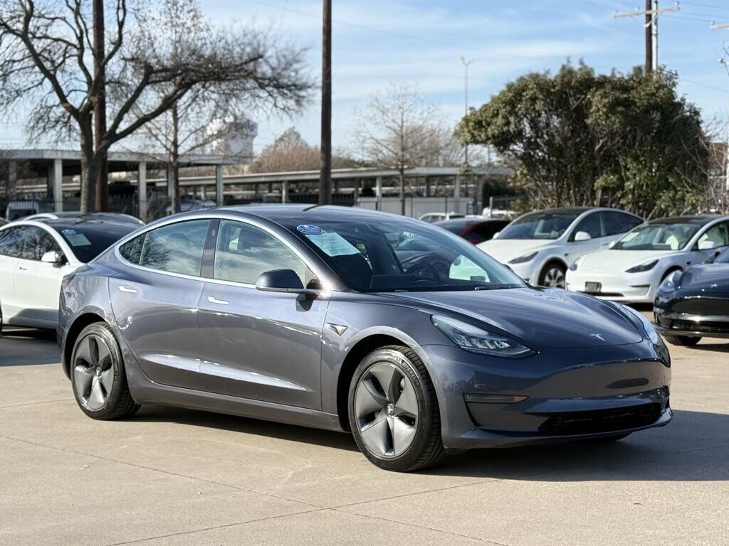 2019 TESLA Model 3