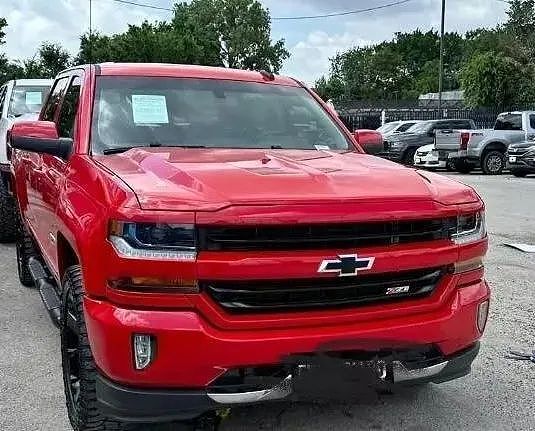 2018 CHEVROLET Silverado