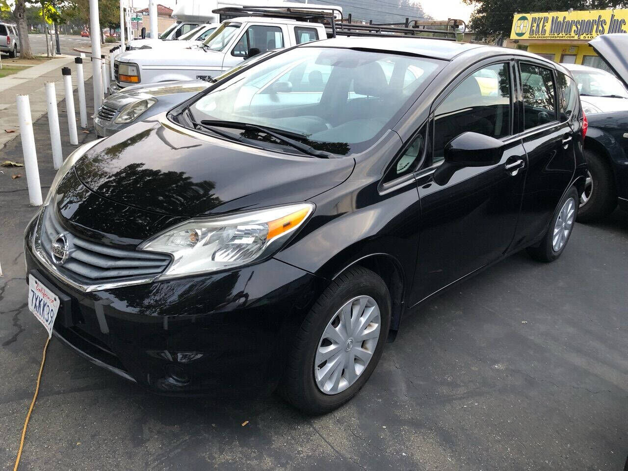 2016 NISSAN Versa