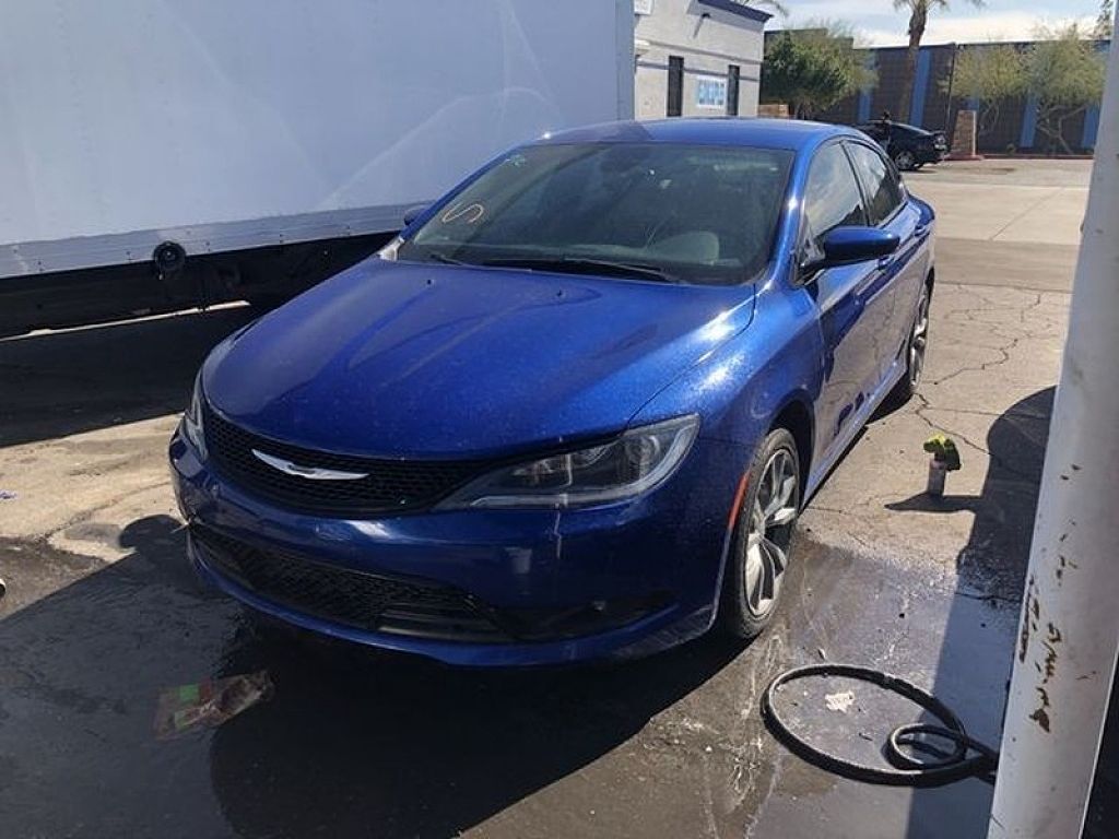 2015 CHRYSLER 200