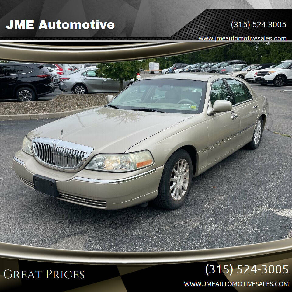 2007 LINCOLN Town Car
