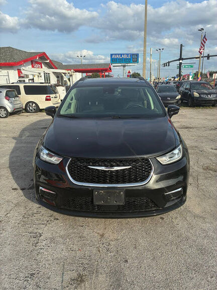 2022 CHRYSLER Pacifica