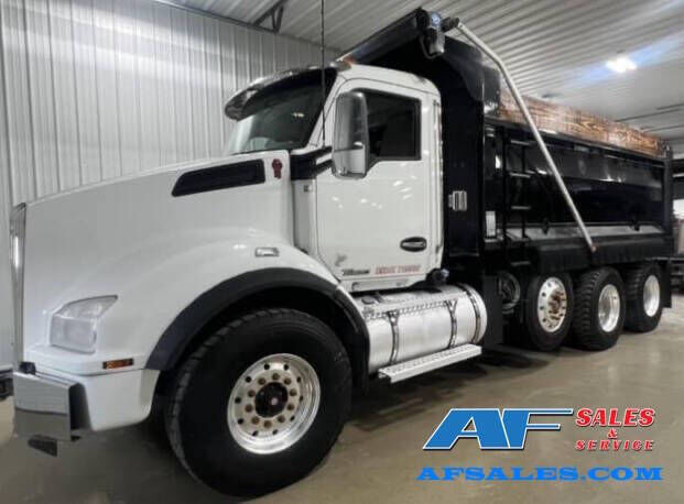 2018 KENWORTH T880