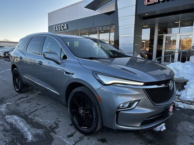 2023 BUICK Enclave