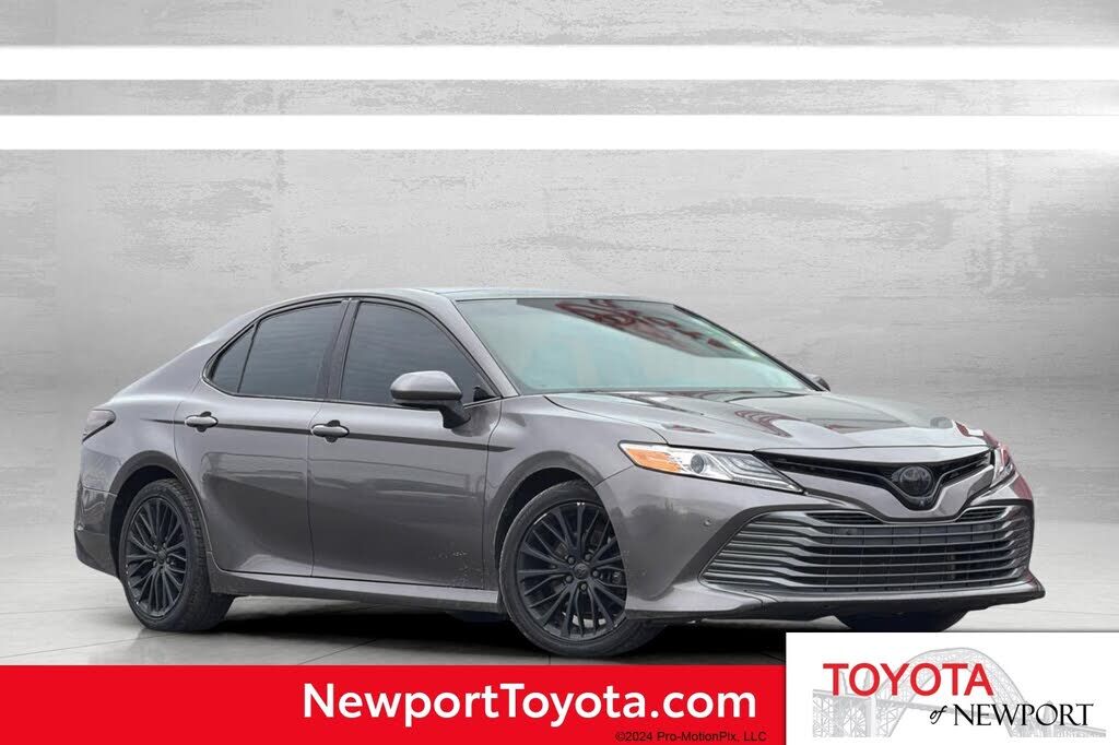 2020 TOYOTA Camry