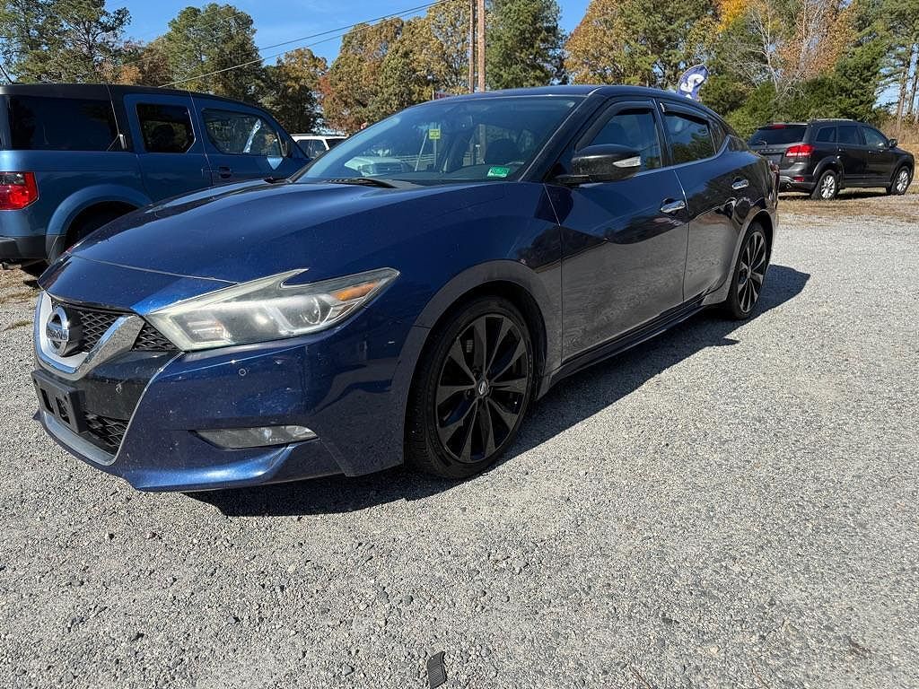 2017 NISSAN Maxima