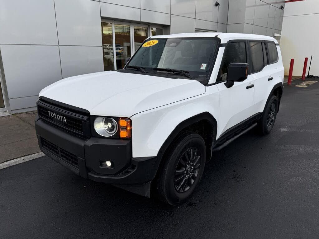 2025 TOYOTA Land Cruiser