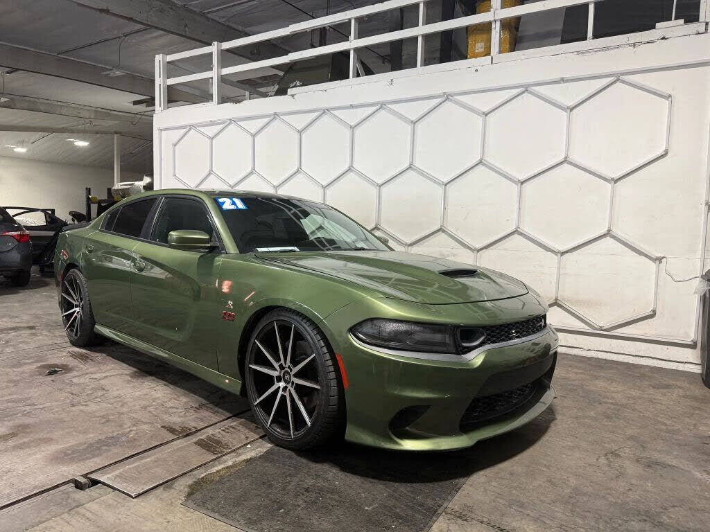 2021 DODGE Charger