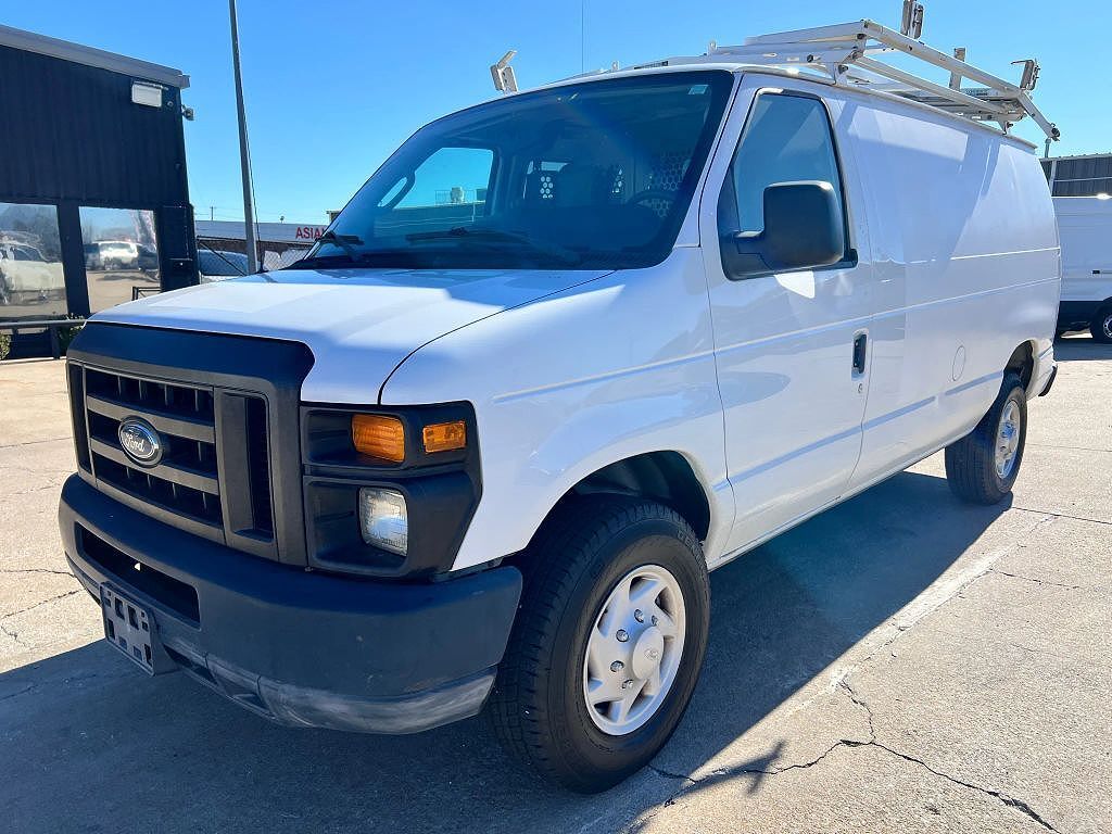 2011 FORD E-250