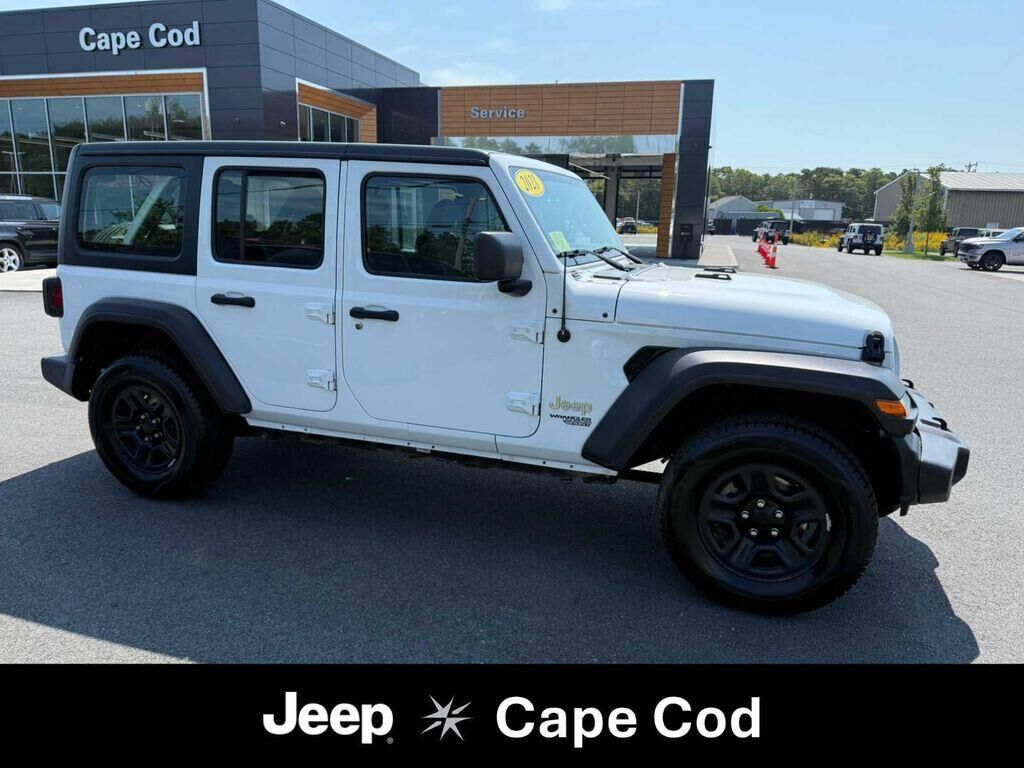 2021 JEEP Wrangler