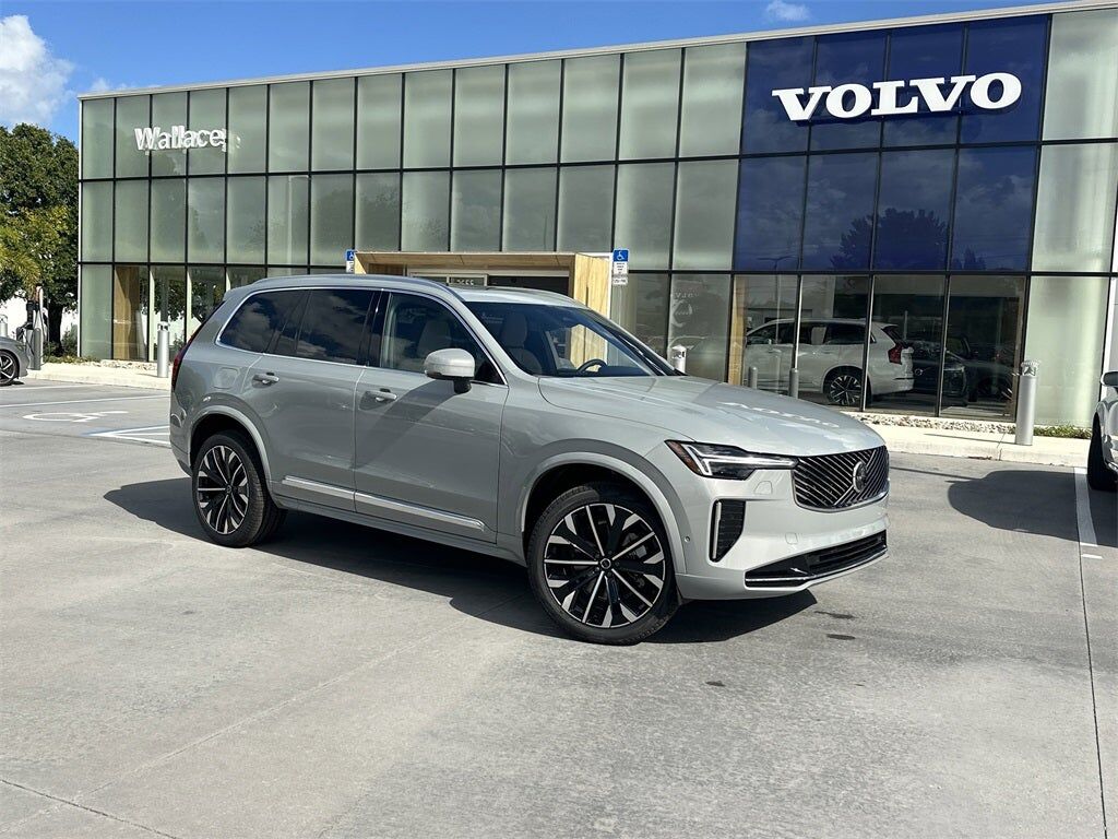 2026 VOLVO XC90