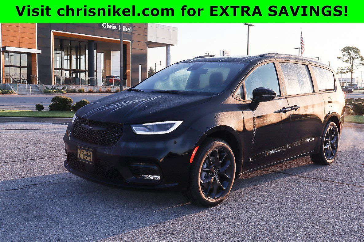 2026 CHRYSLER Pacifica