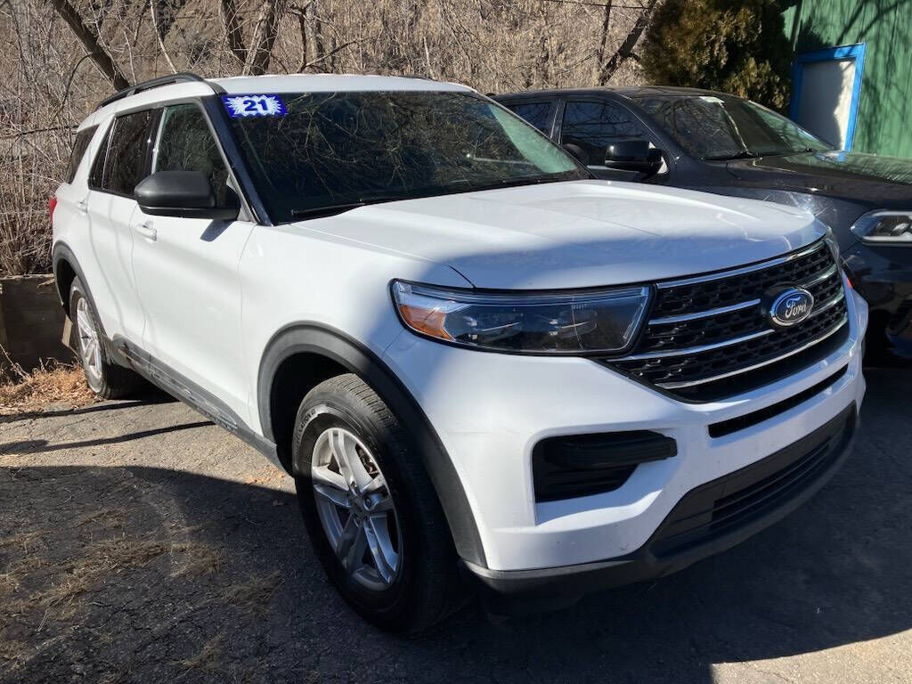 2021 FORD Explorer