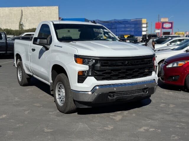 2025 CHEVROLET Silverado
